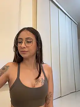 Snapshot of juanasnz99 chatting on December 14, 5:29 am juanasnz99 online show from December 14, 5:29 am