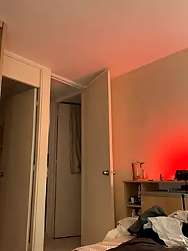 Snapshot of juanasnz99 chatting on October 4, 12:41 am juanasnz99 online show from October 4, 12:41 am