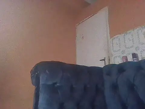 Snapshot of Sexxy_bre chatting on March 6, 11:28 am Sexxy bre online show from March 6, 11:28 am