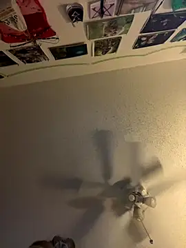 Lalalynn online show from October 28, 2:31 pm