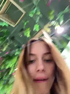 enjoy my beauty online show from December 14, 5:07 am