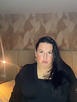 Snapshot of xlinastarrx chatting on April 11, 1:37 pm xlinastarrx online show from April 11, 1:37 pm