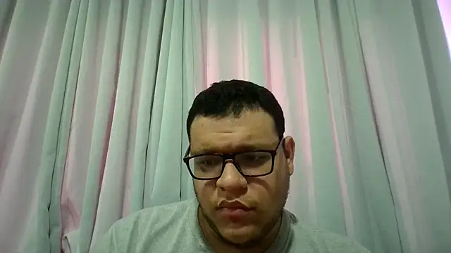Snapshot of chubbyboy2431 chatting on February 22, 1:24 pm chubbyboy2431 online show from February 22, 1:24 pm