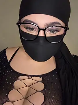 Snapshot of Haanna__ chatting on March 13, 7:48 am Haanna online show from March 13, 7:48 am