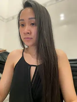Snapshot of NikkiNi chatting on February 21, 4:59 pm NikkiNi online show from February 21, 4:59 pm
