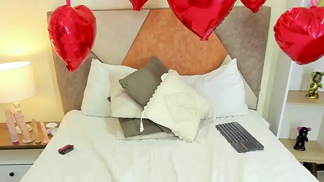 JennaCollins149 online show from February 11, 9:25 pm