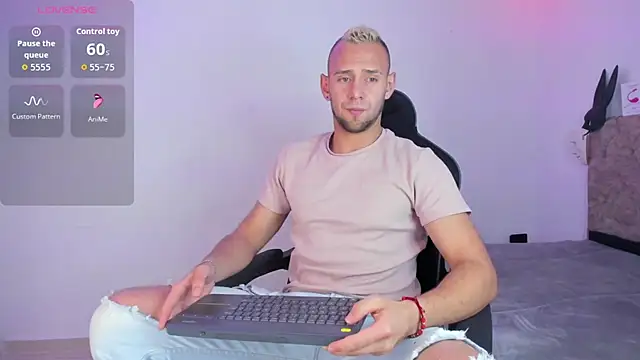 Damon Bakert online show from January 6, 6:33 pm