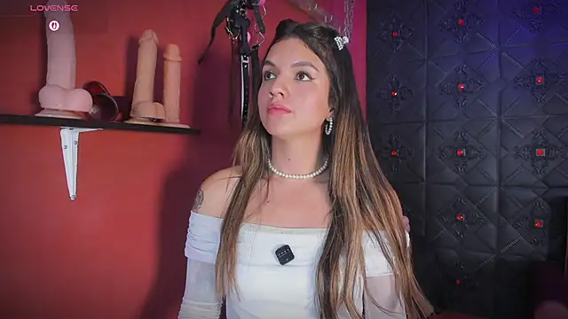 Snapshot of annavi_ chatting on March 27, 7:02 pm annavi online show from March 27, 7:02 pm