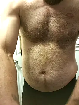 Snapshot of bigdickdaddy2184 chatting on March 14, 8:32 am bigdickdaddy2184 online show from March 14, 8:32 am