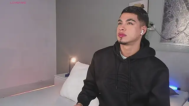 Ken-boy  online show from September 26, 11:47 am