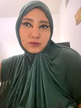 Snapshot of hannahayat chatting on November 7, 12:49 pm hannahayat online show from November 7, 12:49 pm