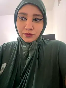 Snapshot of hannahayat chatting on November 12, 12:49 pm hannahayat online show from November 12, 12:49 pm