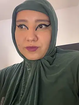 Snapshot of hannahayat chatting on November 20, 1:44 pm hannahayat online show from November 20, 1:44 pm