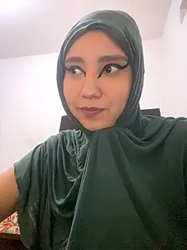 Snapshot of hannahayat chatting on January 15, 8:45 pm hannahayat online show from January 15, 8:45 pm