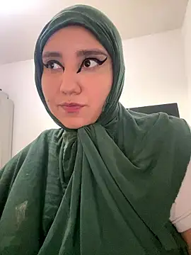 Snapshot of hannahayat chatting on January 17, 8:34 pm hannahayat online show from January 17, 8:34 pm