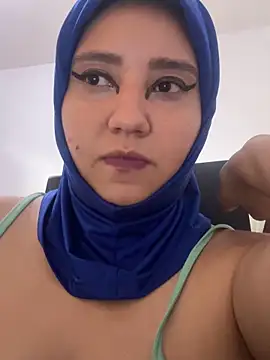 hannahayat online show from May 14, 3:19 pm