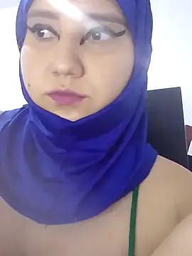 hannahayat online show from May 23, 2:21 pm
