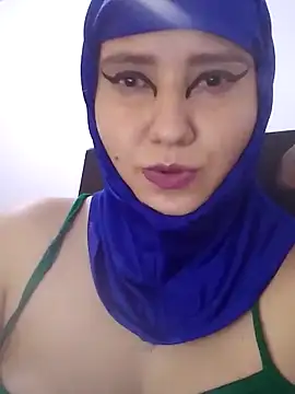 Snapshot of hannahayat chatting on May 24, 2:33 pm hannahayat online show from May 24, 2:33 pm