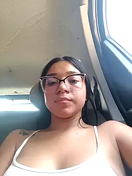 -VICKKY online show from December 26, 4:58 pm