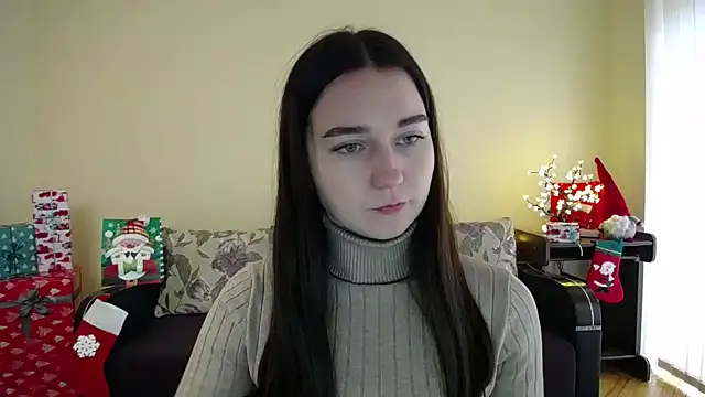 Snapshot of Pretty_shy chatting on January 6, 8:57 am Pretty shy online show from January 6, 8:57 am