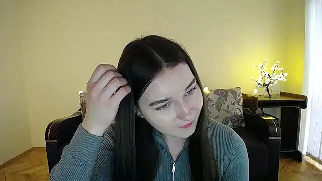 Snapshot of Pretty_shy chatting on January 27, 9:23 am Pretty shy online show from January 27, 9:23 am