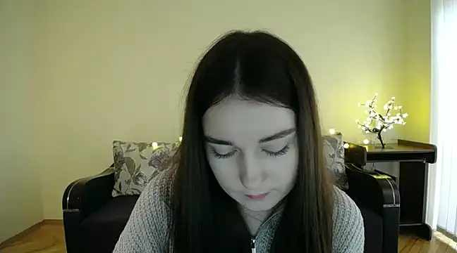 Snapshot of Pretty_shy chatting on February 3, 11:53 am Pretty shy online show from February 3, 11:53 am