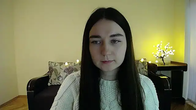 Snapshot of Pretty_shy chatting on February 5, 12:17 pm Pretty shy online show from February 5, 12:17 pm