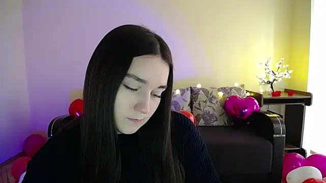 Snapshot of Pretty_shy chatting on February 18, 9:54 am Pretty shy online show from February 18, 9:54 am