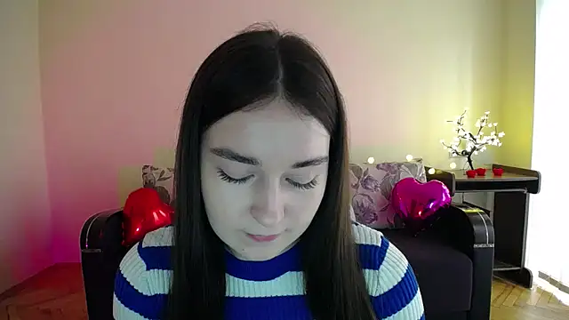 Snapshot of Pretty_shy chatting on March 11, 9:13 am Pretty shy online show from March 11, 9:13 am