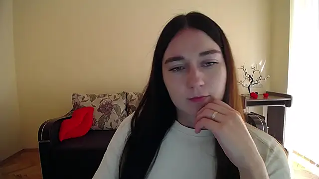 Snapshot of Pretty_shy chatting on September 16, 8:15 am Pretty shy online show from September 16, 8:15 am