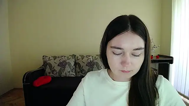 Snapshot of Pretty_shy chatting on September 20, 11:55 am Pretty shy online show from September 20, 11:55 am