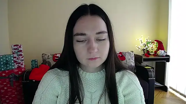 Pretty shy online show from January 8, 9:33 am