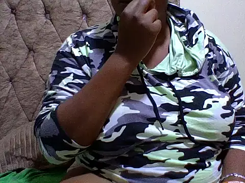 zoey10 online show from September 19, 5:20 am