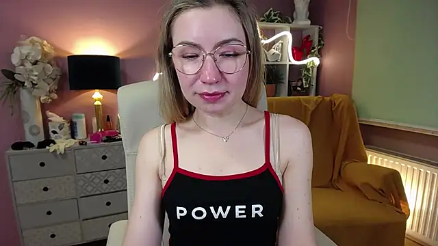 Mia Tasty online show from December 17, 11:06 am