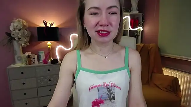 Mia Tasty online show from December 28, 7:22 am