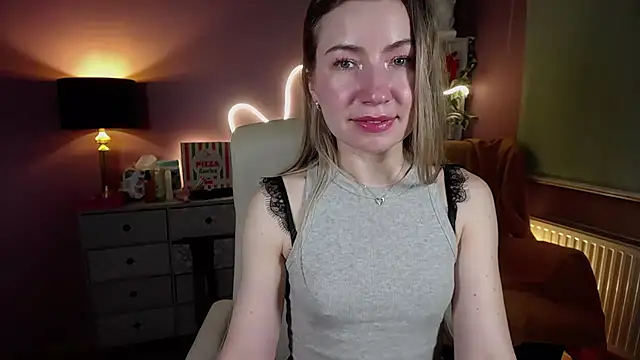 Mia Tasty online show from March 2, 8:18 pm