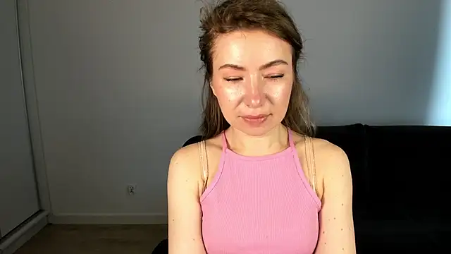 Mia Tasty online show from April 24, 6:49 am
