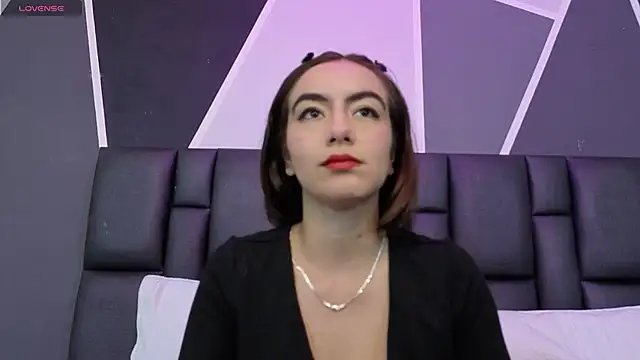 Antonella-Ray online show from October 22, 8:08 pm