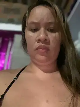 Emiily lee online show from December 22, 11:20 pm