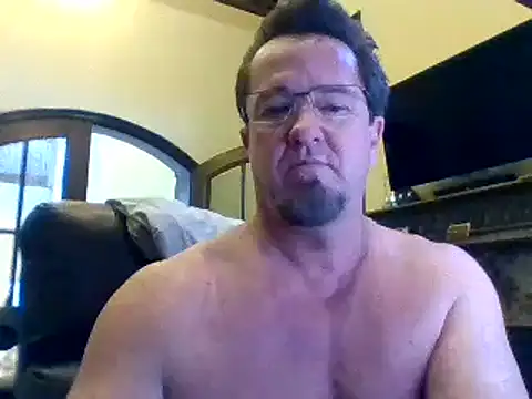 sluttydylan online show from January 9, 7:08 pm