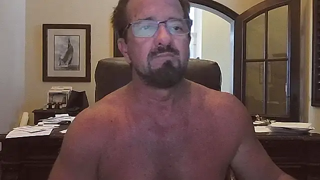 Snapshot of sluttydylan chatting on September 25, 9:29 pm sluttydylan online show from September 25, 9:29 pm