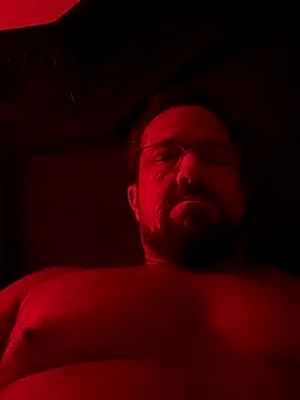 Snapshot of sluttydylan chatting on October 26, 11:05 am sluttydylan online show from October 26, 11:05 am