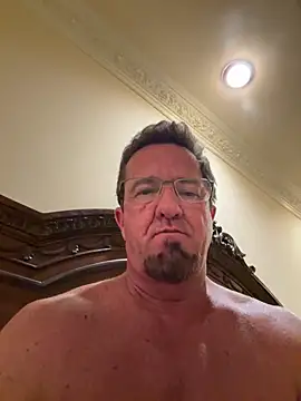 Snapshot of sluttydylan chatting on December 20, 5:36 am sluttydylan online show from December 20, 5:36 am