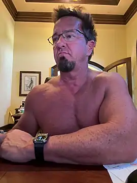 Snapshot of sluttydylan chatting on February 7, 10:02 pm sluttydylan online show from February 7, 10:02 pm