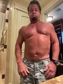 sluttydylan online show from May 8, 8:58 pm