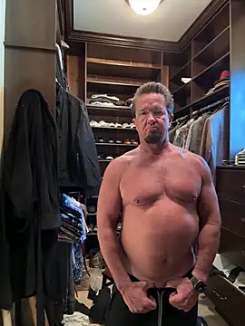 sluttydylan online show from May 21, 8:16 pm