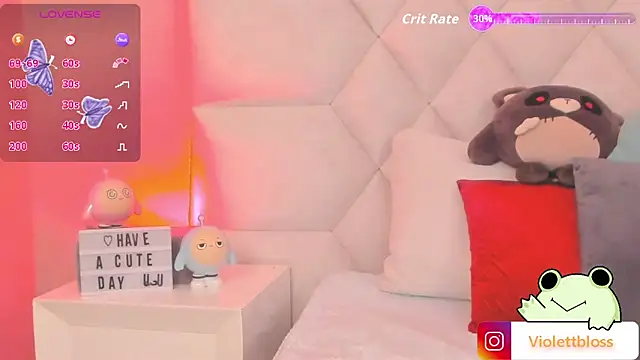 Violettbloss online show from October 11, 3:39 am