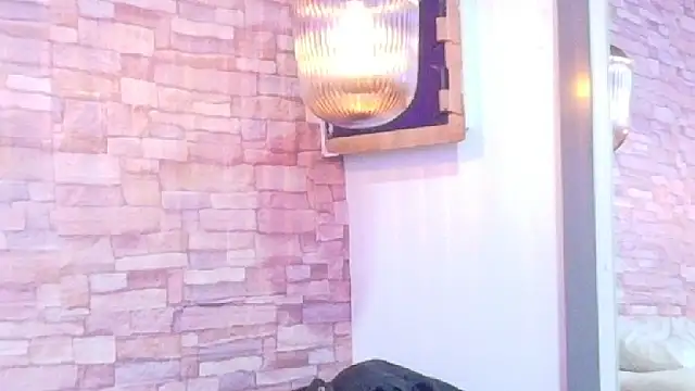 nextdoor fantasy1 online show from May 21, 8:27 pm