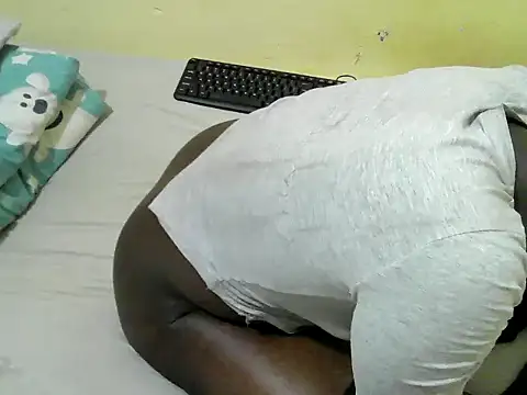 Quincy joyy online show from February 22, 7:47 pm