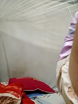 Snapshot of Dina_wet chatting on December 21, 7:03 am Dina wet online show from December 21, 7:03 am